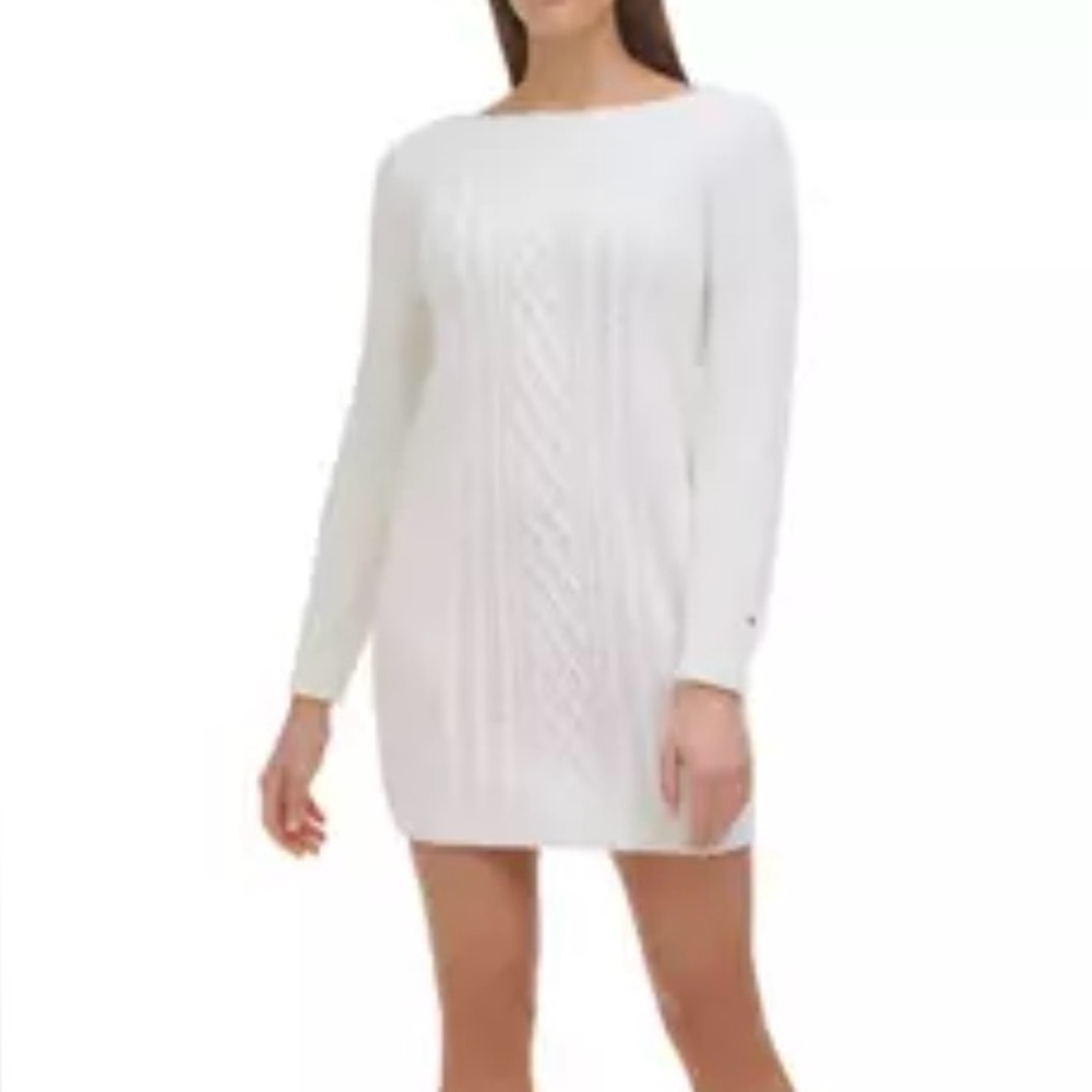 Tommy Hilfiger Long Sleeved Cable Knit Sweater Dress in Off White, Size L